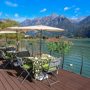 Adeline Bed and breakfast Dascio